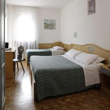 Miravalle-tre Cime Views Szálloda Auronzo di Cadore