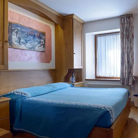 Szálloda Miravalle-tre Cime Views