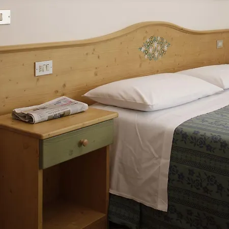 Miravalle-tre Cime Views Szálloda