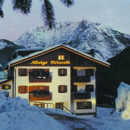 Szálloda Miravalle-tre Cime Views