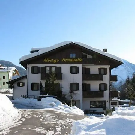 Miravalle-tre Cime Views Szálloda 3*