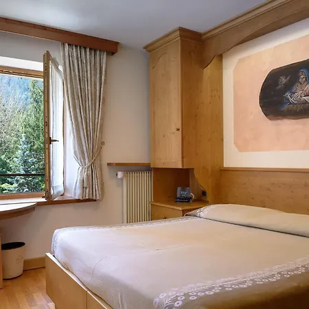 Miravalle-tre Cime Views Szálloda 3*